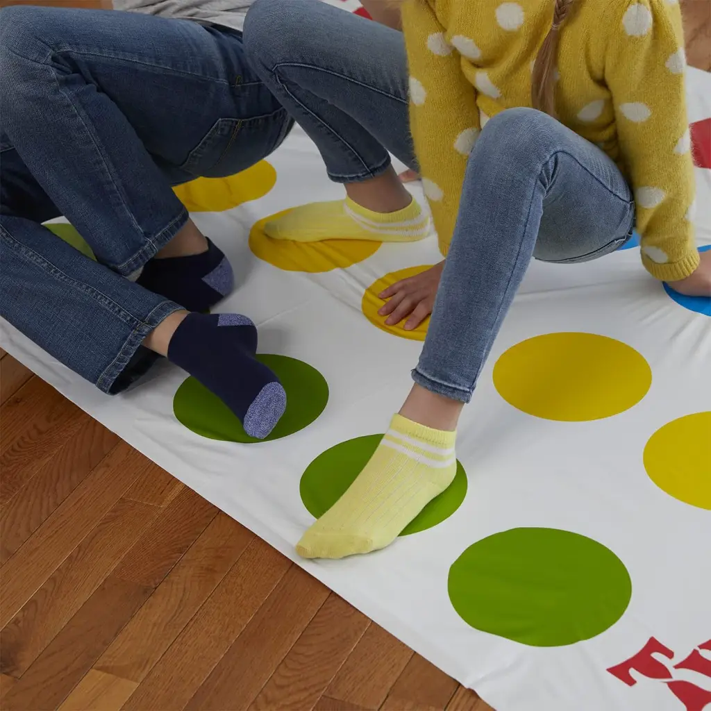 Twister-Classic-Game-1.webp